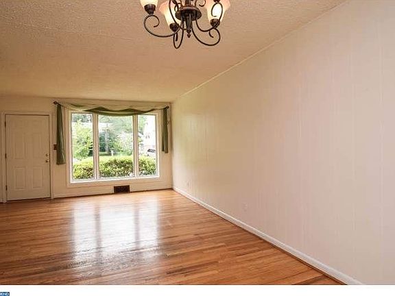 2nd image of 2620 E Robino Dr