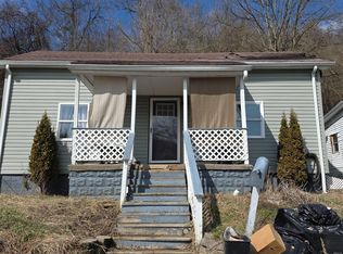 162 Bench St, Bridgeport, OH 43912