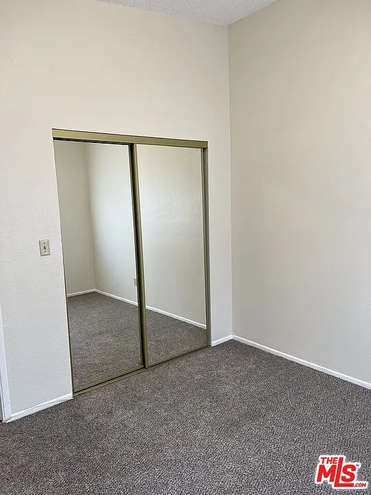 2 bed, 2.0 bath, 950 sqft, $2,450 — Photo 3