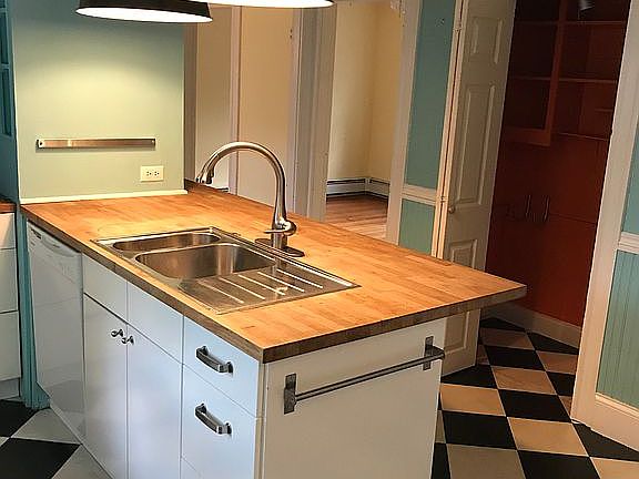 Kitchen butcher block