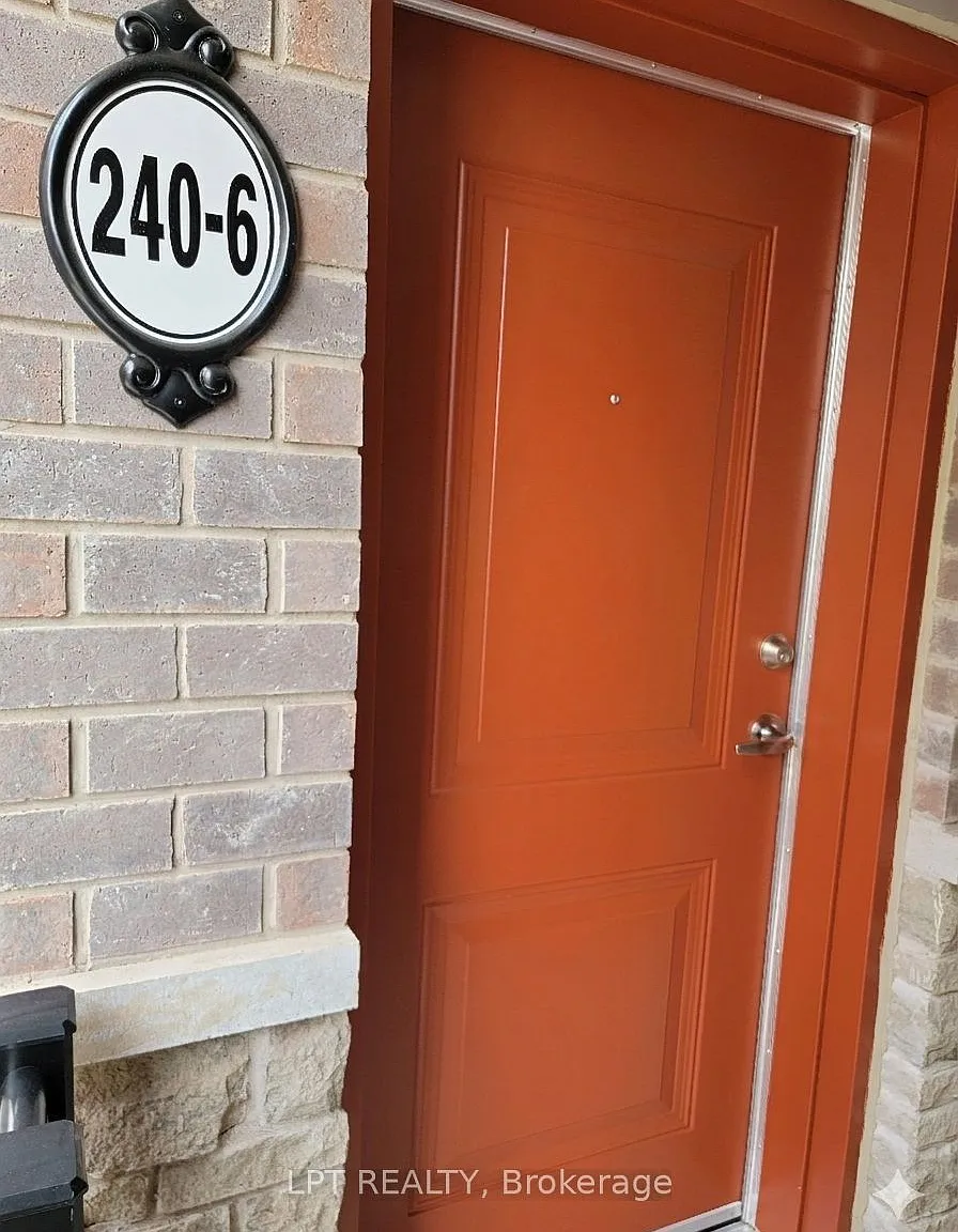 2 bed, $2,400 — Photo 2