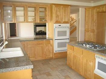 4th image of 9609 NE 255th Cir