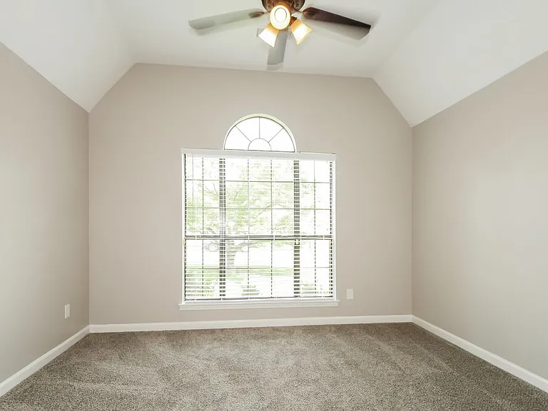 7481 Gingerhill Ln — Photo 13