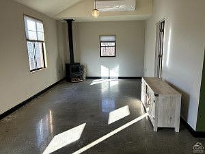 5th image of 123B Sharon Rd #B