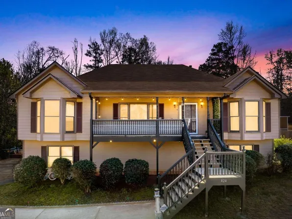424 Legacy Park Ln, Powder Springs, GA 30127
