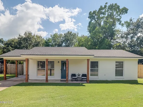 106 Bradford Cir, Ocean Springs, MS 39564