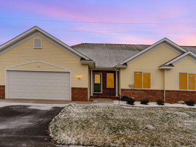227 Morning Meadow Way UNIT 38, Midland, MI, 48640