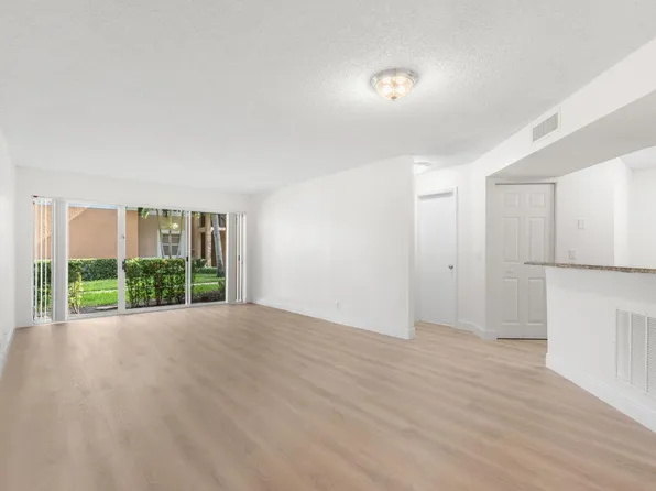 8851 Wiles Road #108, Coral Springs, FL 33067