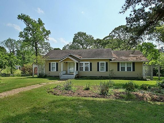 WELCOME HOME To Dogwood!