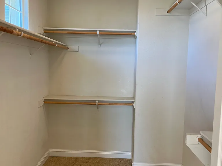 188 W Charlene Ct — Photo 29