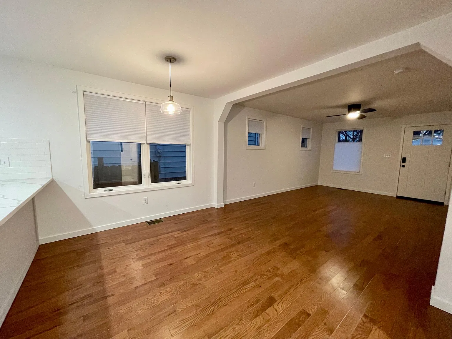 6015 Fyler Ave — Photo 4