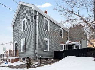 22 Shield St, Woburn, MA 01801