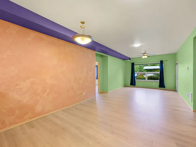 512 Darby Dr #104 — Photo 6