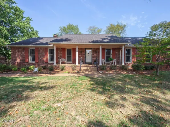 111 Farmington Dr, Jackson, TN 38305