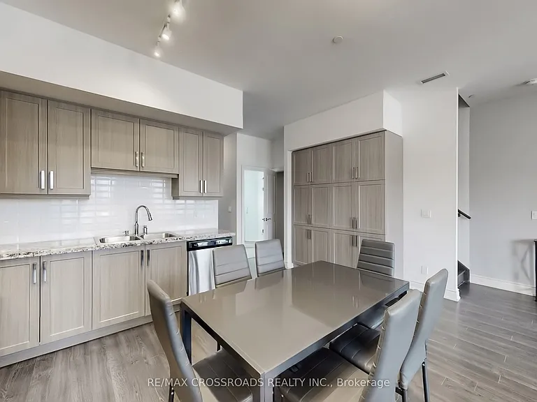 99 S Town Centre Blvd #109 — Photo 14