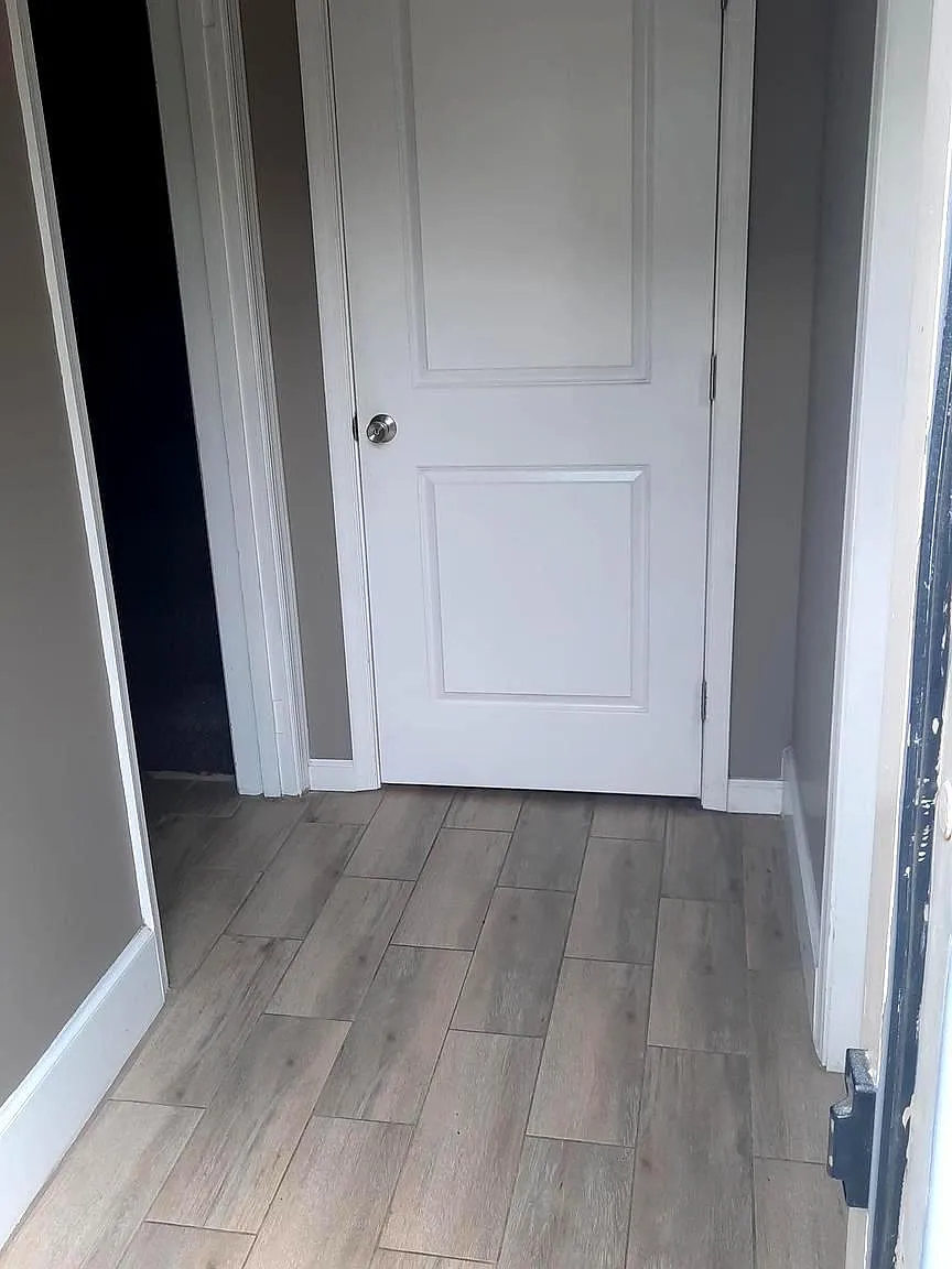 2 bed, 1952 sqft, $1,575 — Photo 4