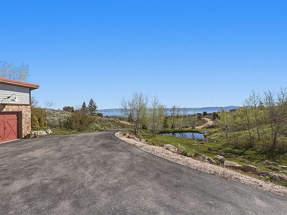 5th image of 793 Lakeview Dr #31-32