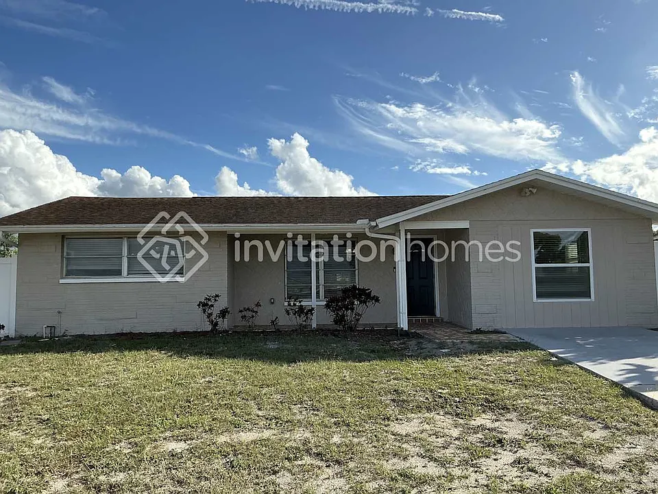 8018 Pineapple Ln