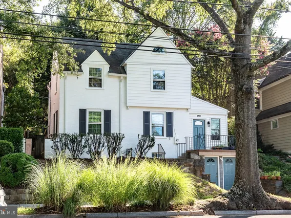 5047 Macarthur Blvd NW, Washington, DC 20016