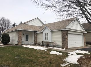 2679 Oak Ridge Trl, Woodbury, MN 55125