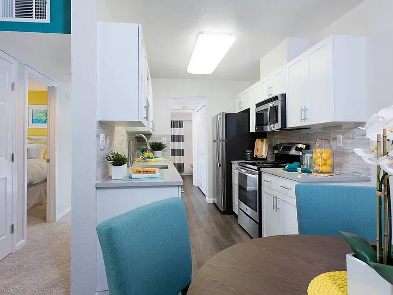 Park Wood Apartments — Photo 5