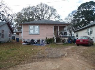 705 N Hickory St, Vivian, LA 71082