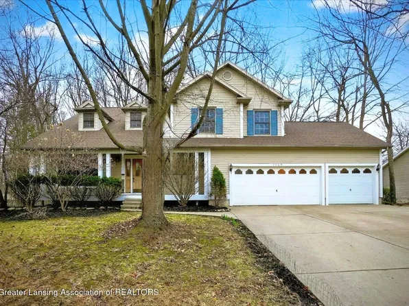 2460 Sanibel Holw, Holt, MI 48842