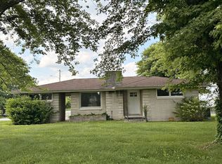 205 Donoho Ave, Lafayette, TN 37083