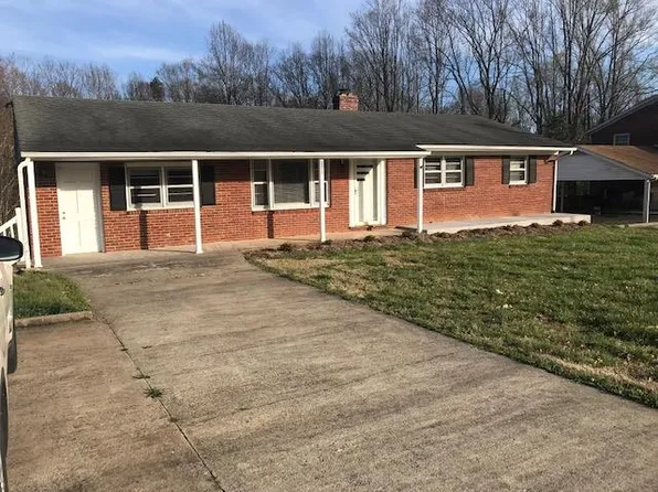 3511 Longview Dr, Collinsville, VA 24078