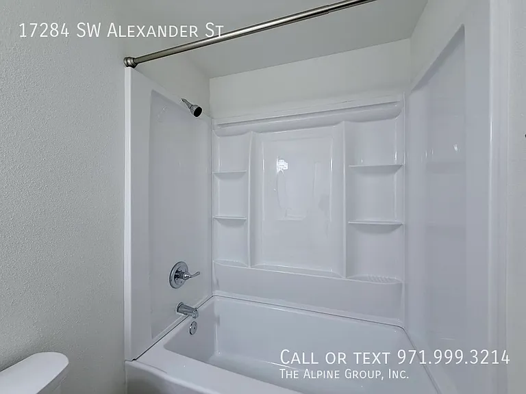 17284 SW Alexander St — Photo 24