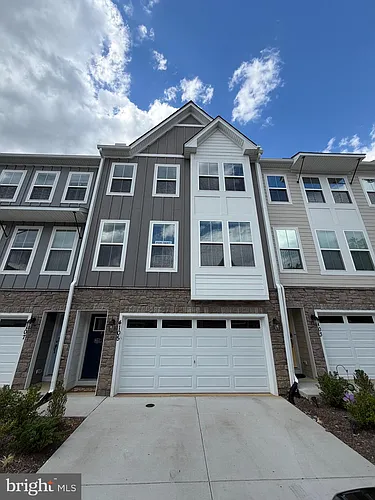 4105 Bolton Ct Photo 1