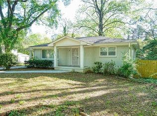 2817 Ben Hill Rd, East Pt, GA 30344