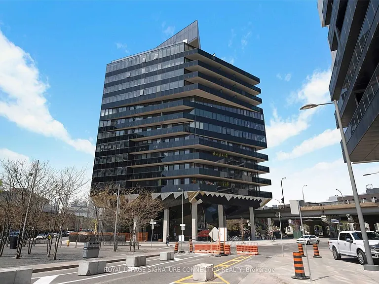 21 Lawren Harris Sq #910 — Photo 1