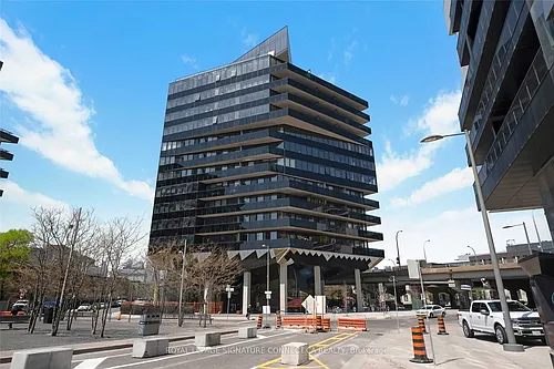 21 Lawren Harris Sq #910 Photo 1