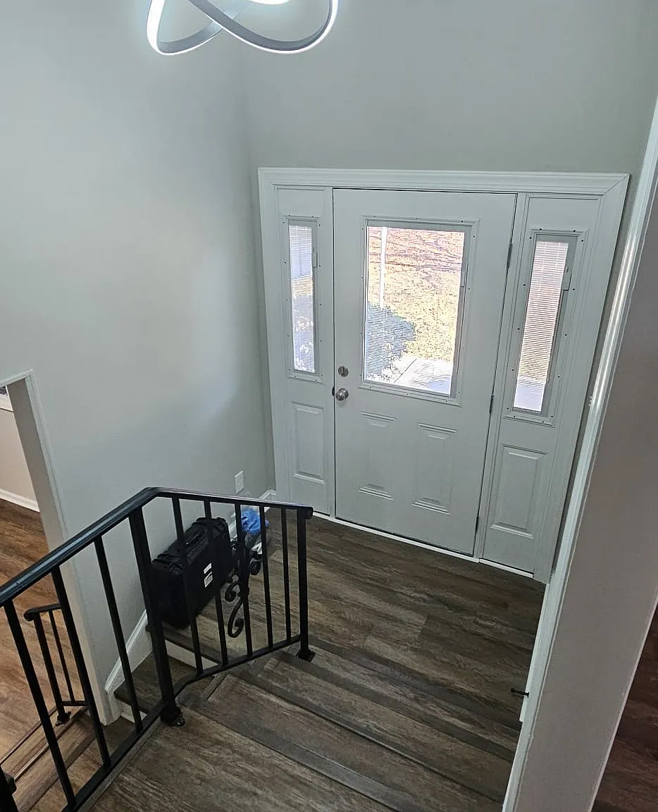 1010 Lewisville Clemmons Rd — Photo 2