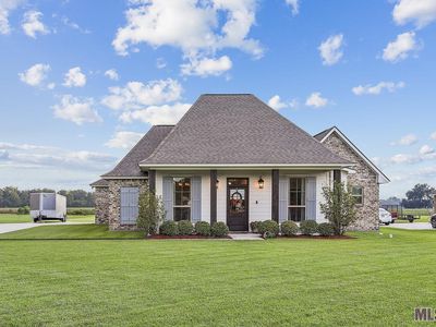 10213 W Robert Wilson Rd, Gonzales, LA, 70737