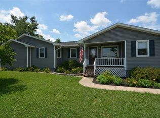 603 16th St, Grottoes, VA 24441