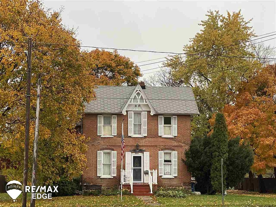 2nd image of 301 E Flint St