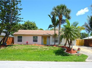 381 Pine St, Sebastian, FL 32958