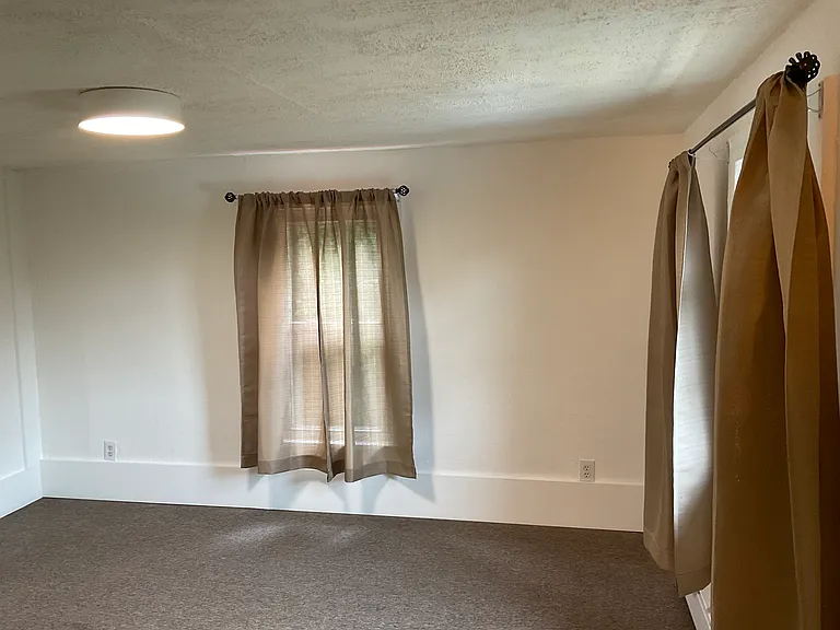 10657 Jonestown Rd #4 — Photo 33