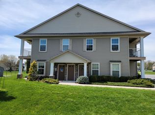 1990 Shady Oak Dr #1990, Mount Joy, PA 17552