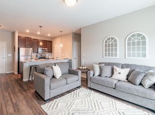 Dwell at Lakewood, Mandan, ND 58554