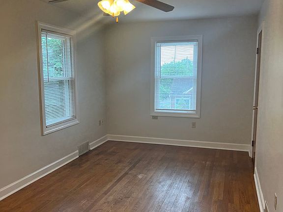 3rd image of 405 Guilford Ave APT 4