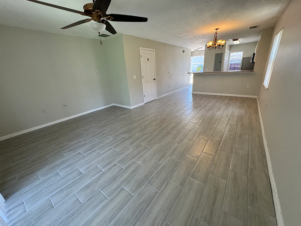 Building Photo - 141 Jones Ln #A