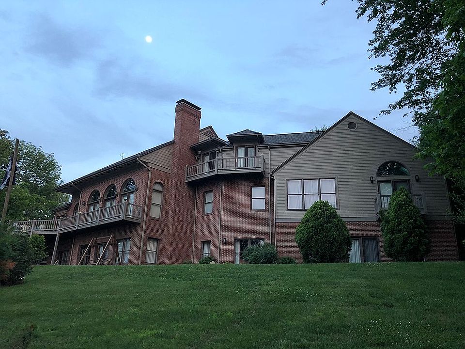 Three story custom 