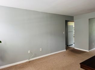 9 Clarmore Dr APT 2B, Norwalk, CT 06850