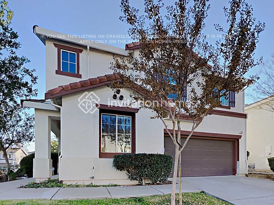 1st image of 370 Torrey Pines Ct