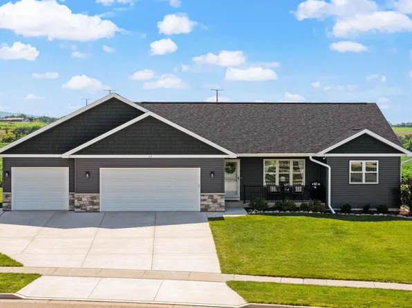 113 Cardinal Way, Ridgeway, WI 53582