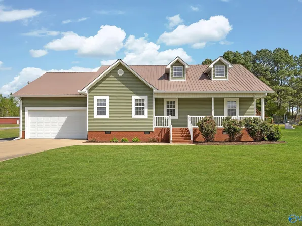 108 Ledbetter Ln, Geraldine, AL 35974