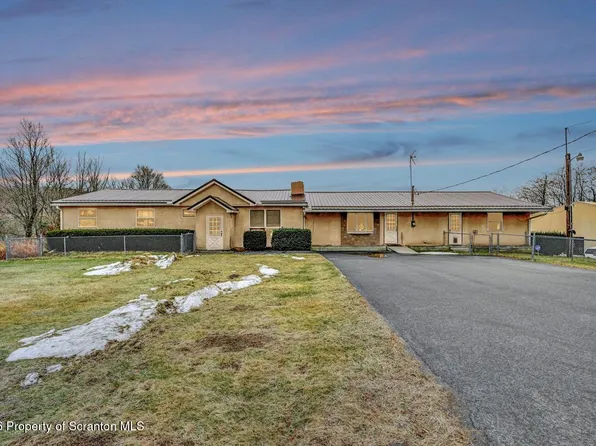 1560 Reservoir Rd, Madison Township, PA 18444